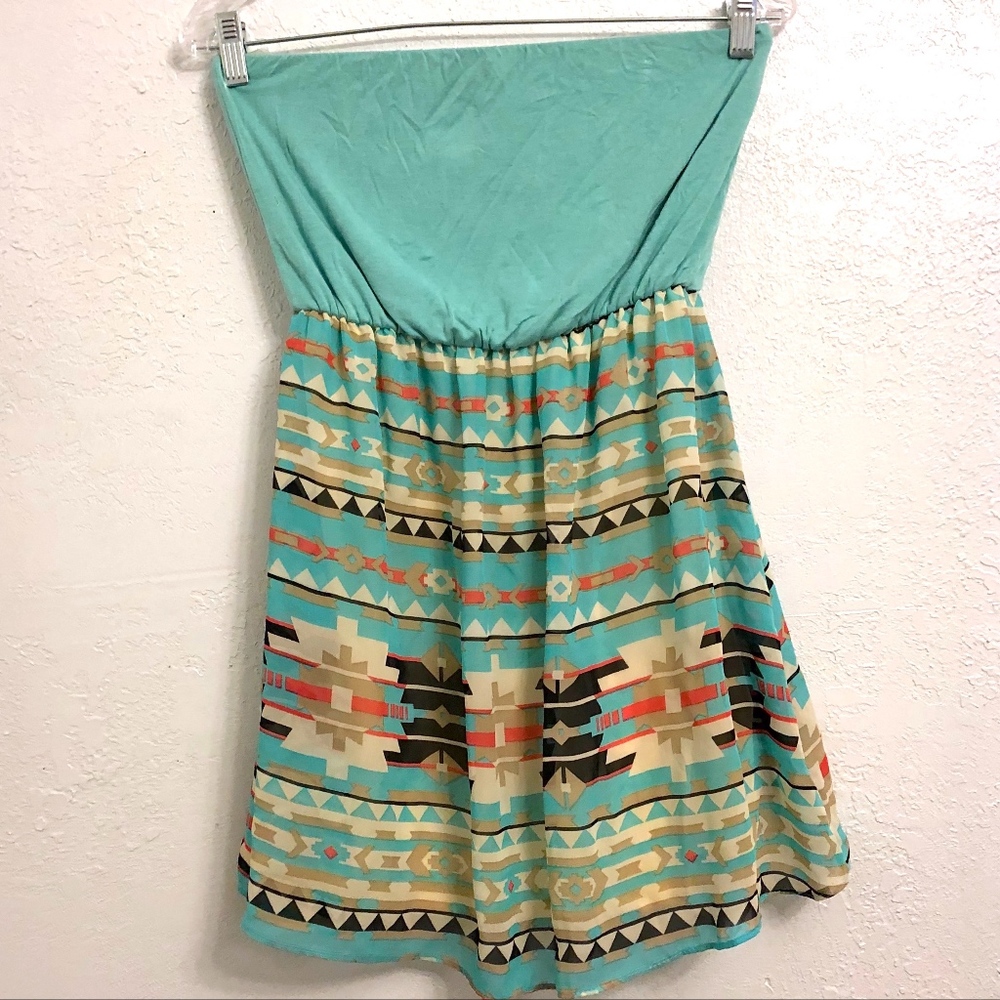 Juniors Small Strapless Dress
